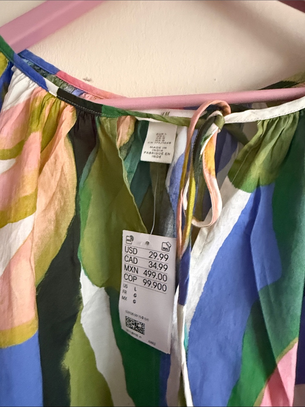 H&M Colorful Abstract Print Off-Shoulder Balloon Sleeve Crop Top - Picture 2 of 5